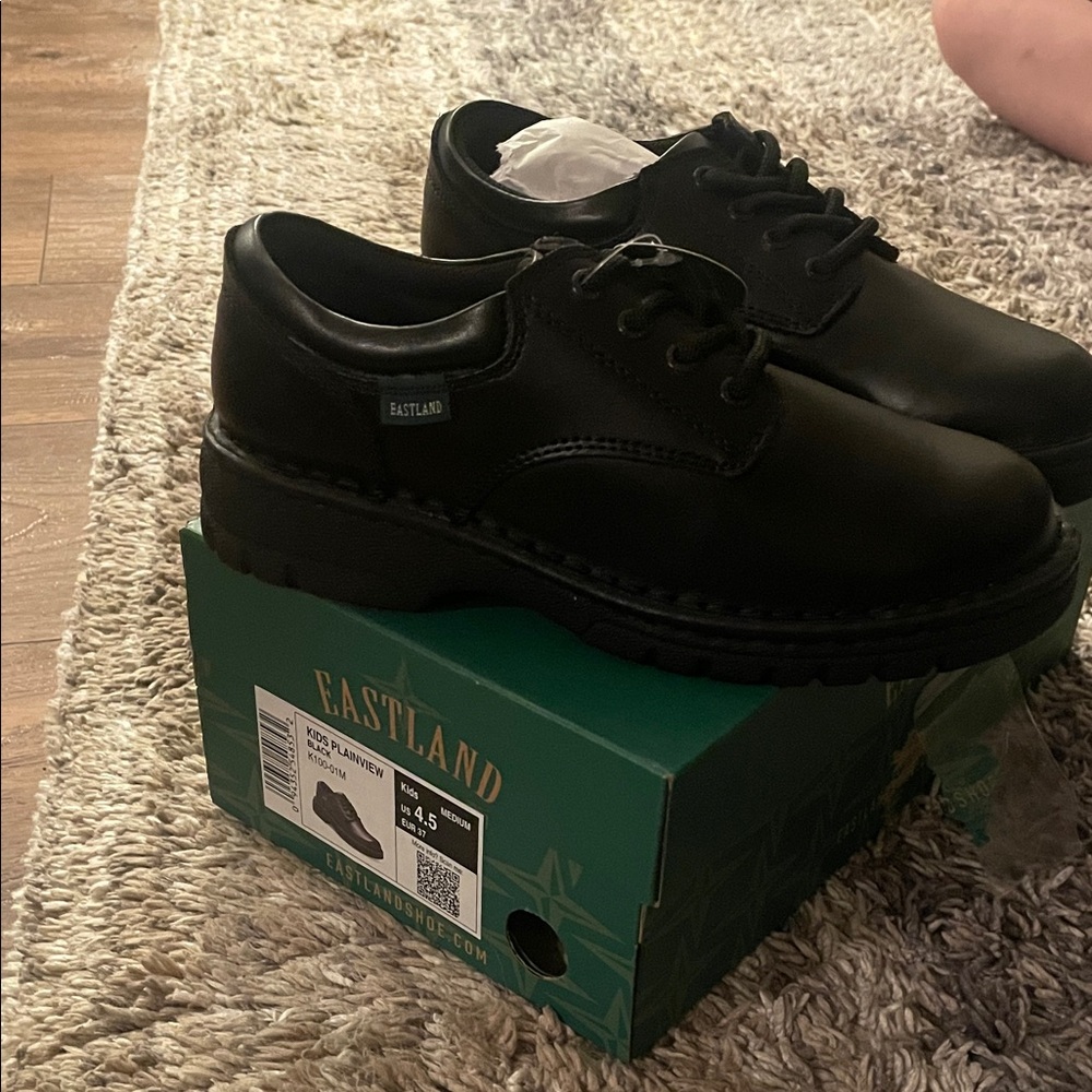 Eastland Classic Kids Black Lace-Up Oxford Shoes